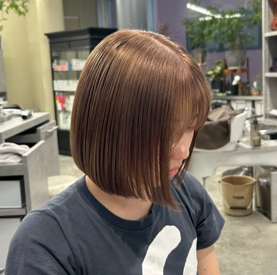 ショート カラー ESQUISSE リコのヘアスタイル