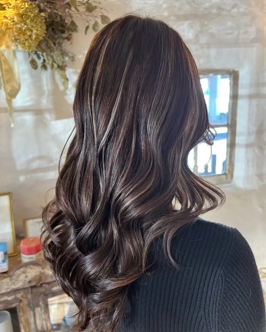 ロング カラー ハイライトカラー ハイライト 藤井 怜菜のヘアスタイル