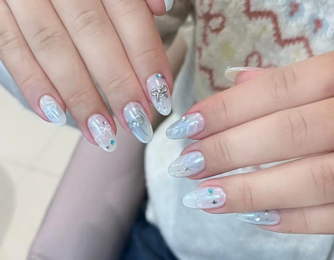 ネイル ハンドネイル エリ🫧 nail池袋東口のネイルデザイン
