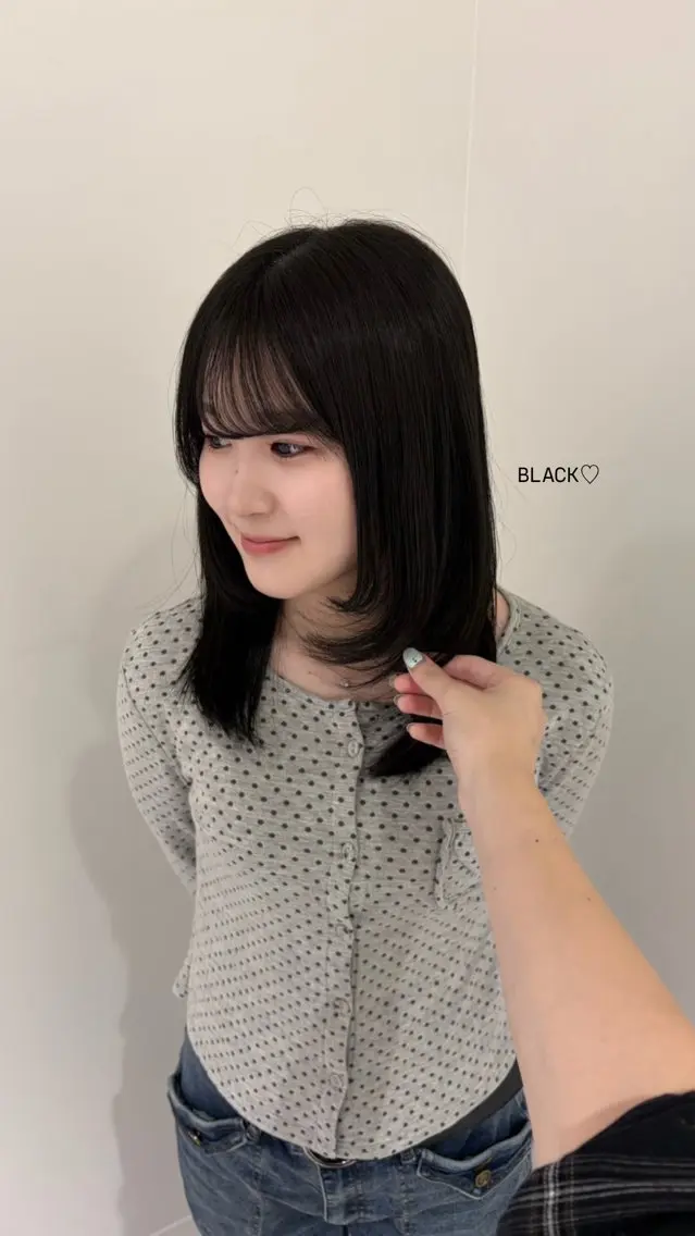 ミディアム カラー ヘアカラー 韓国ヘア🇰🇷 🩵FUKA🩵のヘアスタイル