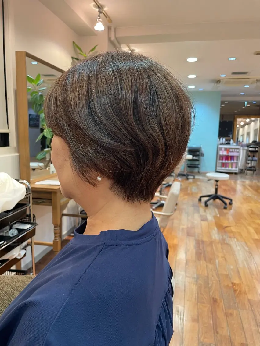 ショート 江里口 愛のヘアスタイル