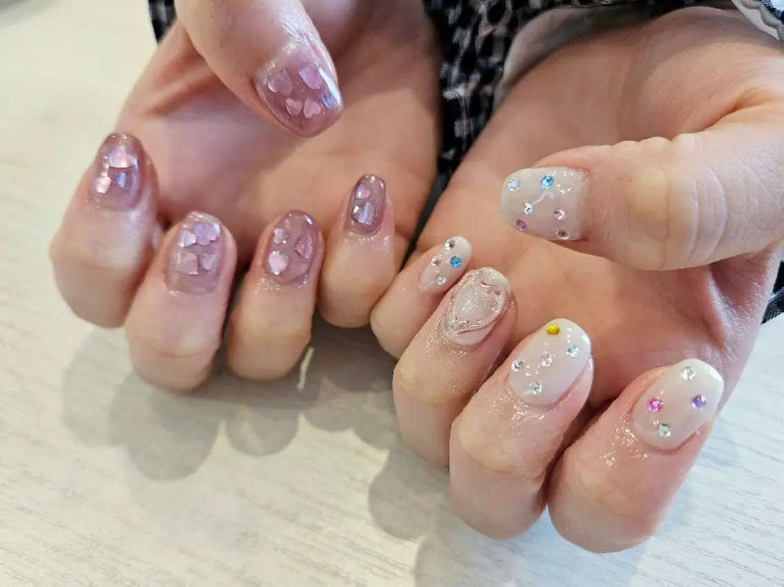 ネイル ハンドネイル 関口 友菜のヘアスタイル