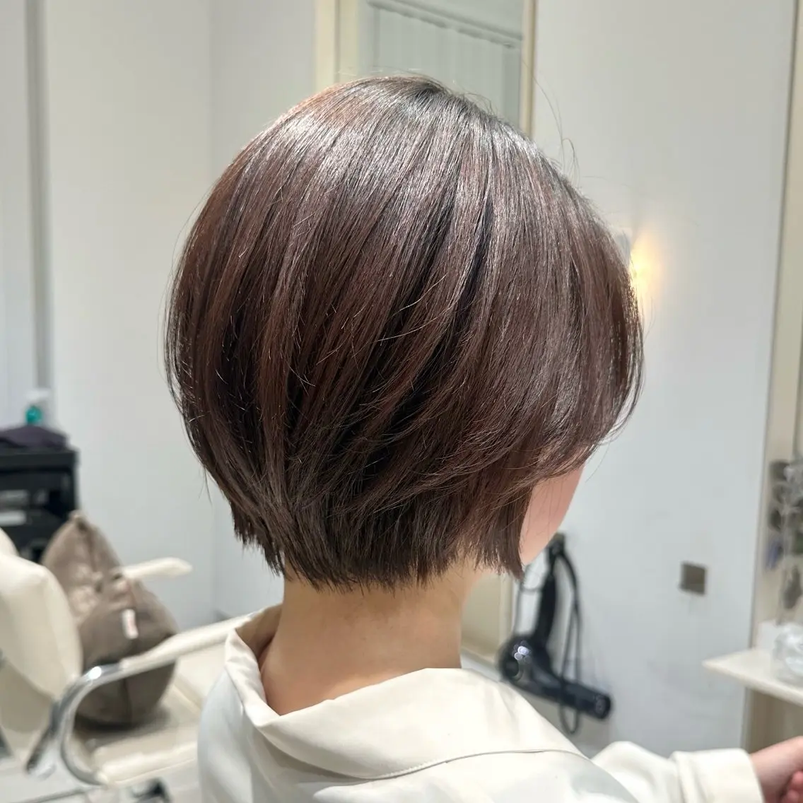 ショート カット 縮毛矯正 ヘッドスパ ヘアセット 顔まわりカット/縮毛 /赤み消し/じょうのヘアスタイル