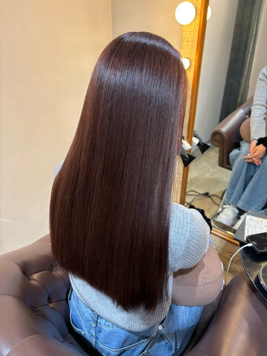 ロング カラー ブラウンカラー 内田 尚希のヘアスタイル