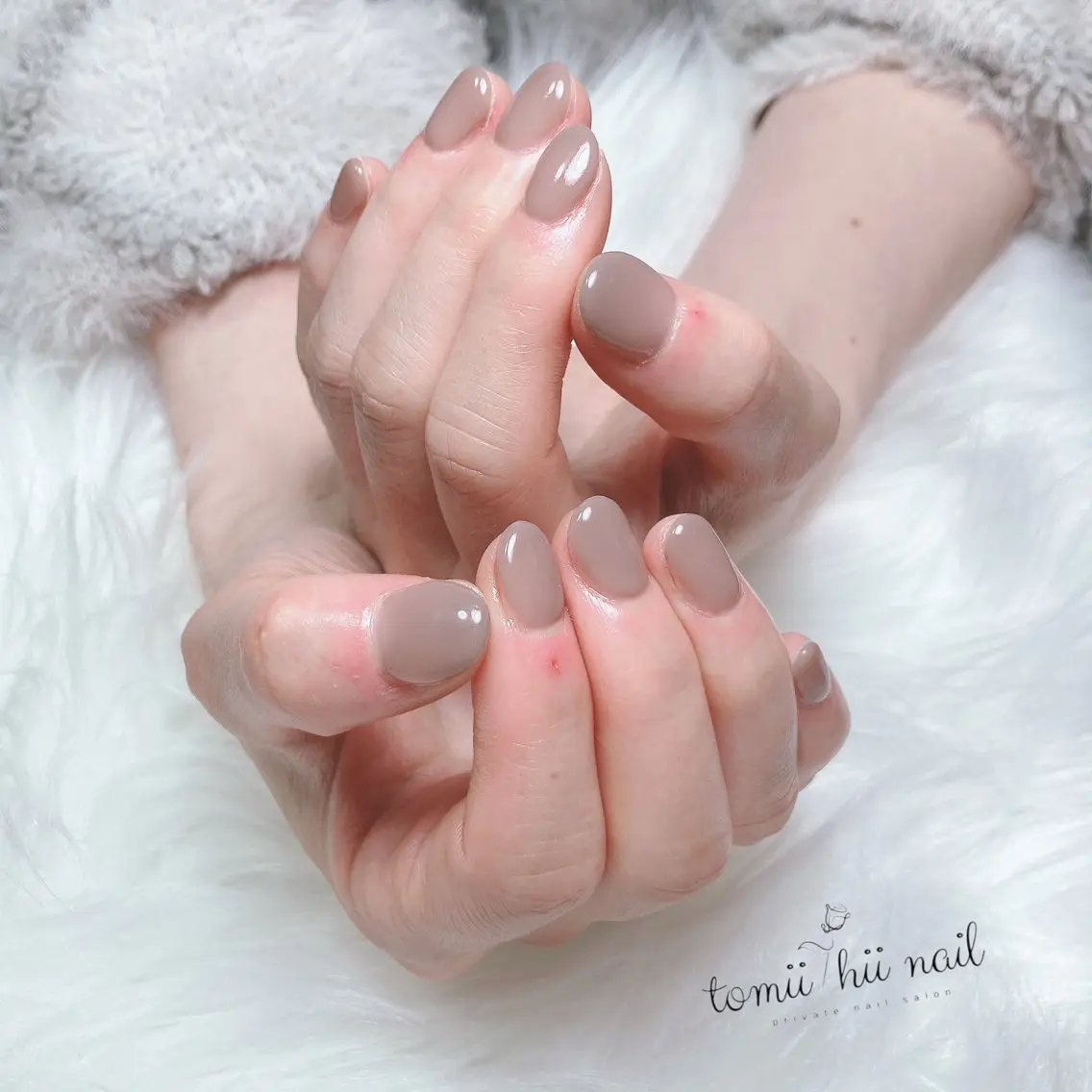 ネイル ブラウン ワンカラーネイル シンプルネイル ハンドネイル tomii-hii -nailのその他イメージ