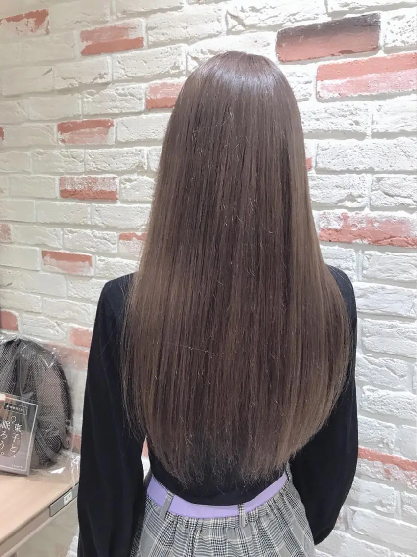 ❣️ イルミナカラー & 最高級TOKIOインカラミトリートメント&ブロー(コテ巻き可) ❣️の写真