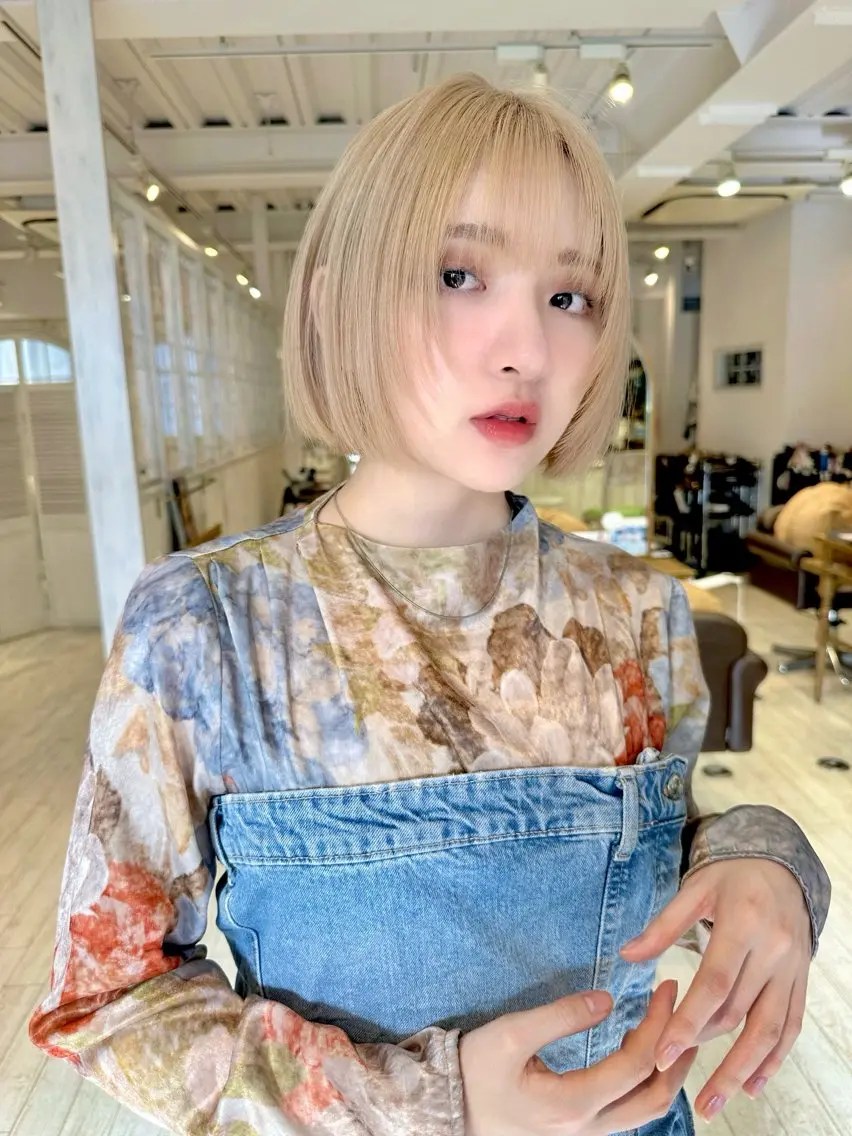ショート カラー トレンドヘア🌿 chinariのヘアスタイル