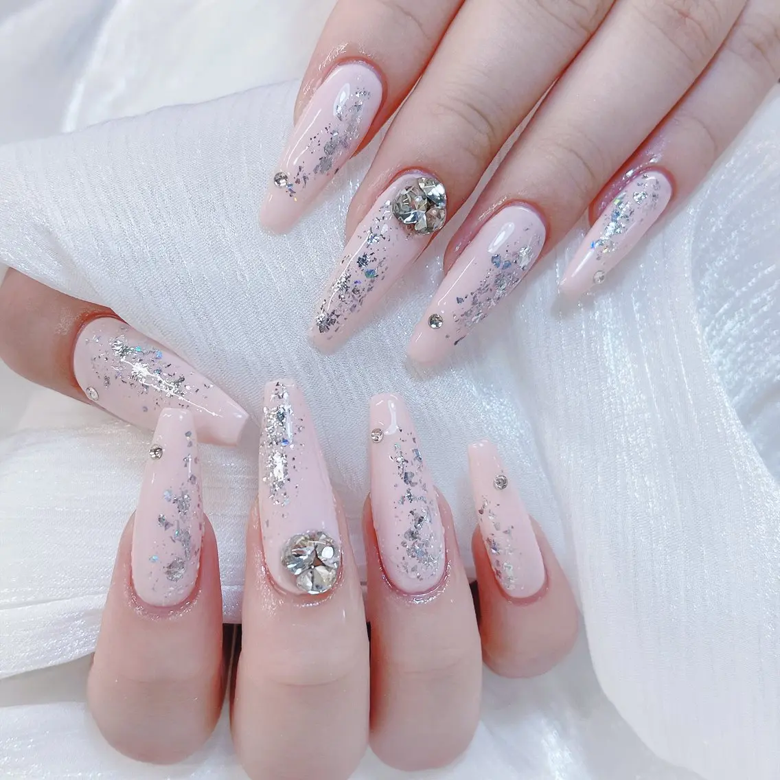 ネイル チークネイル 成人式 フレンチネイル グラデーション 氷ネイル・うるうるネイル ハンドネイル DUO   MI nail salonのネイルデザイン