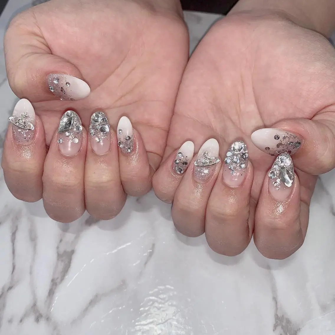 ネイル グラデーション Ally's Nailのネイルデザイン
