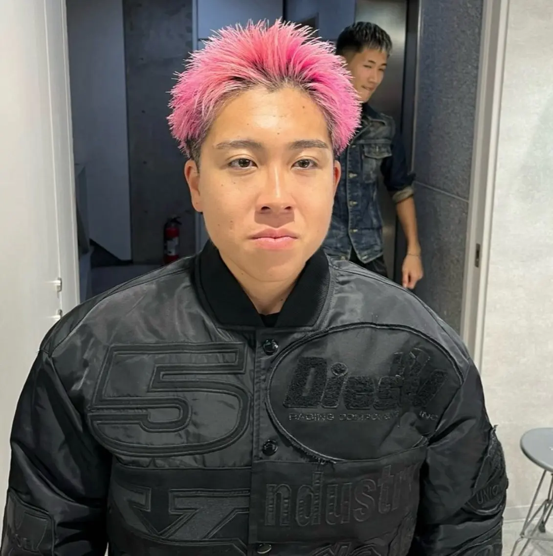 ショート カラー パーマ メンズ スパイキーショート ピンクカラー ショートヘア カット ヘアカラー 🔥メンズ 特化🔥菊水皐暉🔥のヘアスタイル