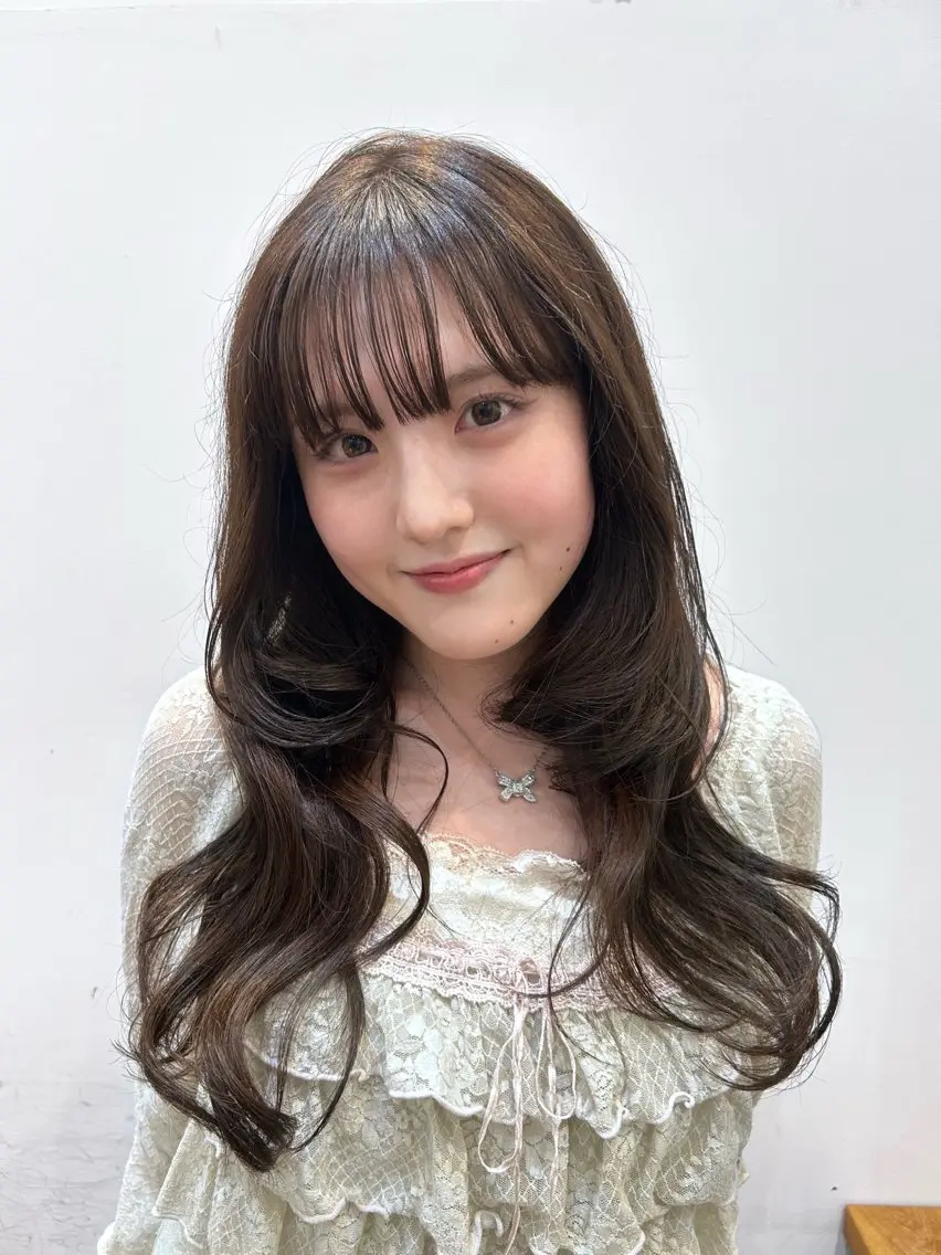 カラー 高島 未旺のヘアスタイル