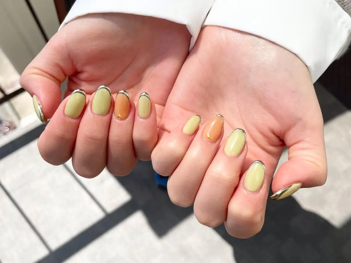 ネイル フレンチネイル ミラーネイル nail salon アトリエBONOのネイルデザイン