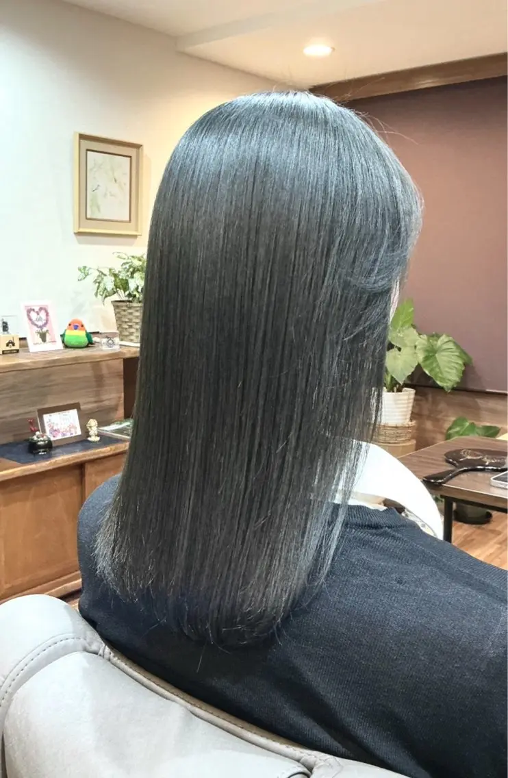 ミディアム カラー 縮毛矯正 Annon プライベートサロンのヘアスタイル