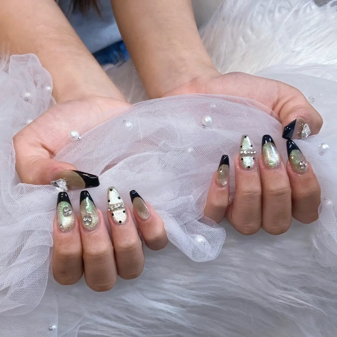 チップ長さ出し10本やり放題💅持ち込みデザイン⭕️限定パーツ付け放題🎀の写真