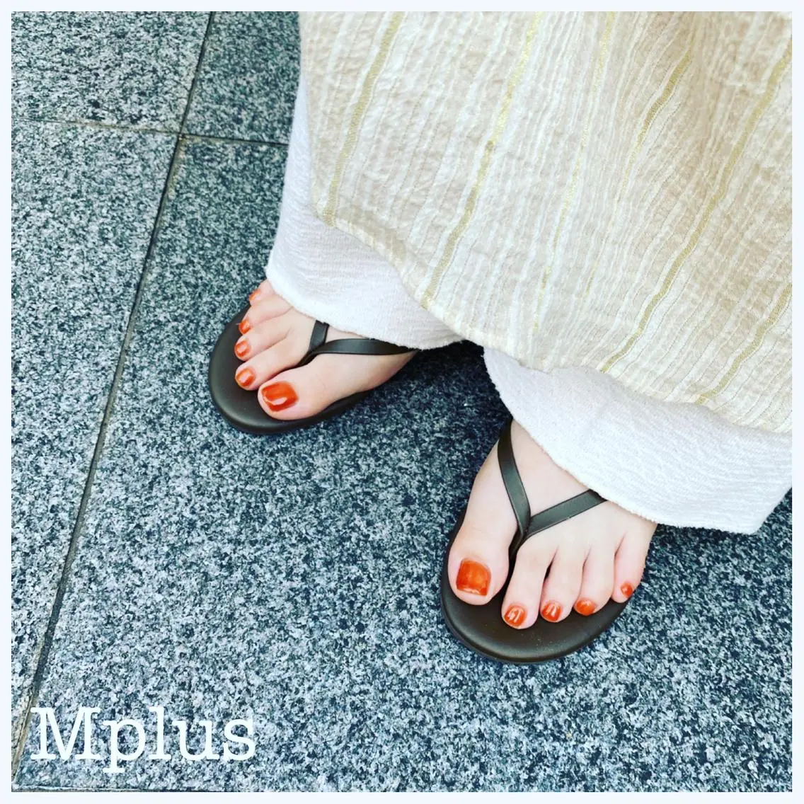 フットワンカラー（オフ有）💅約150種類以上のカラージェル、ラメの中からお選びください。の写真