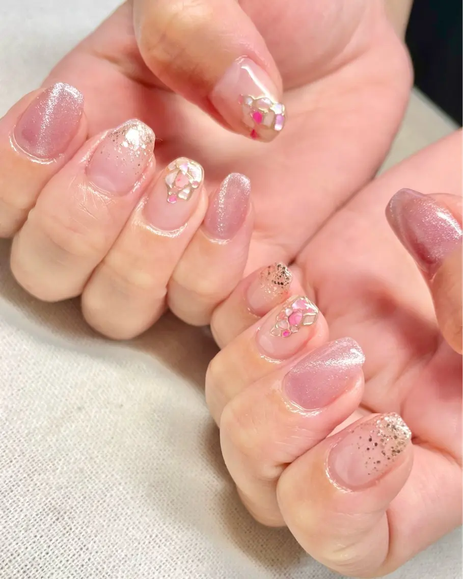 ネイル キラキラネイル ハンドネイル nail salon Cottonのネイルデザイン
