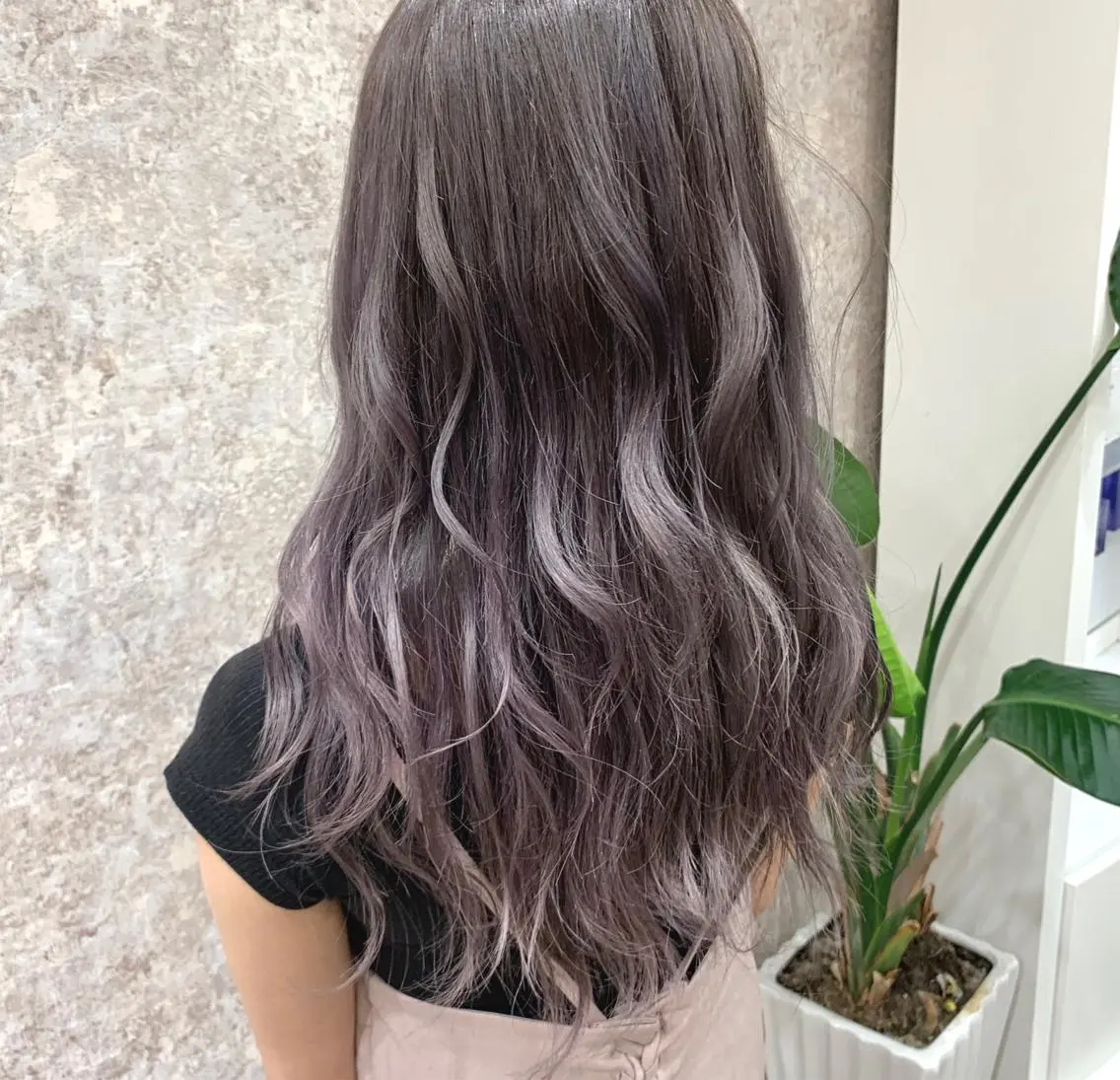 ロング カラー piLLon/ RYUKAのヘアスタイル