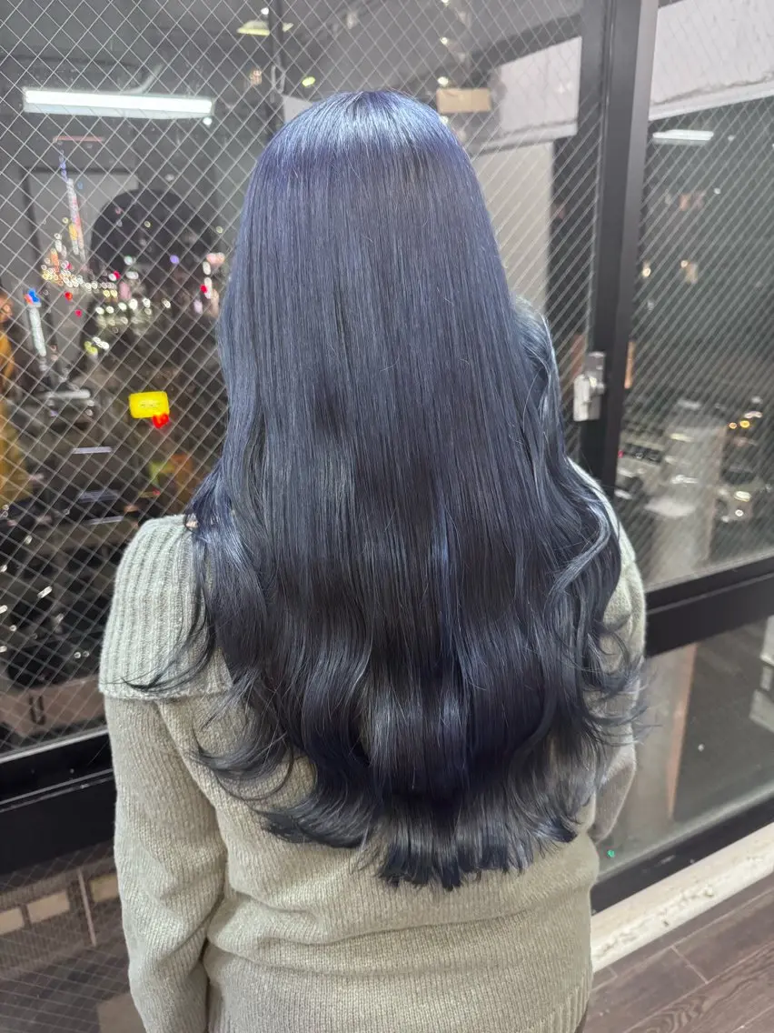 カラー ヘアカラー リアム 【LIam】のヘアスタイル