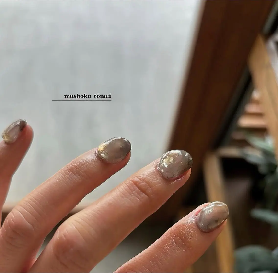 ショート ハンドネイル nail salon 無色透明のネイルデザイン