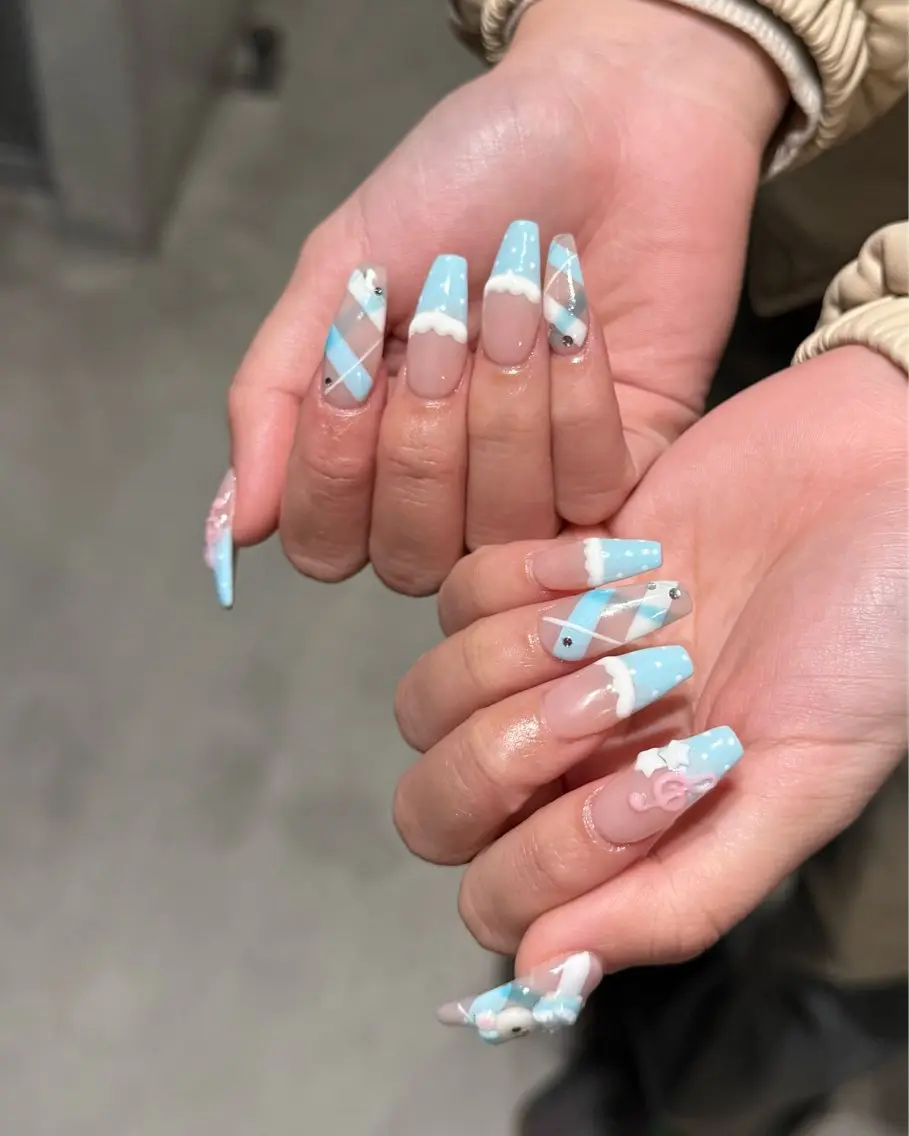 ロング Aly .のネイルデザイン