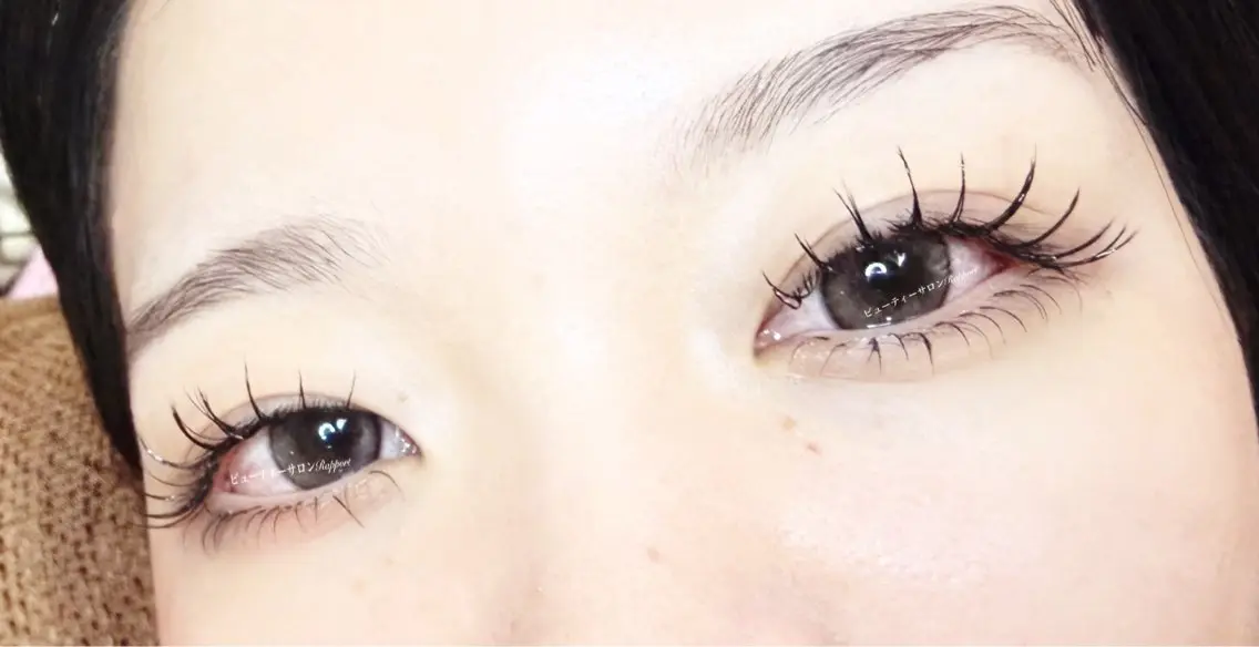 マツエク・マツパ フラットラッシュ ボリュームラッシュ マツエク ビューティーサロン✨ Rapport✨のマツエク・マツパデザイン