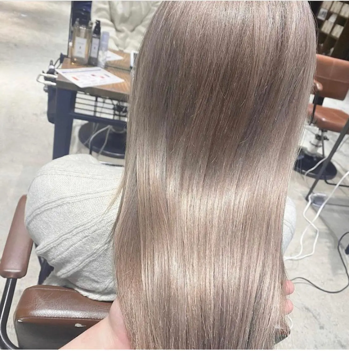 ロング カラー AFLOAT TOKYOのヘアスタイル