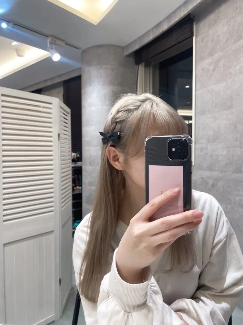 ロング ♡似合わせ ♡ハイトーン♡のヘアスタイル