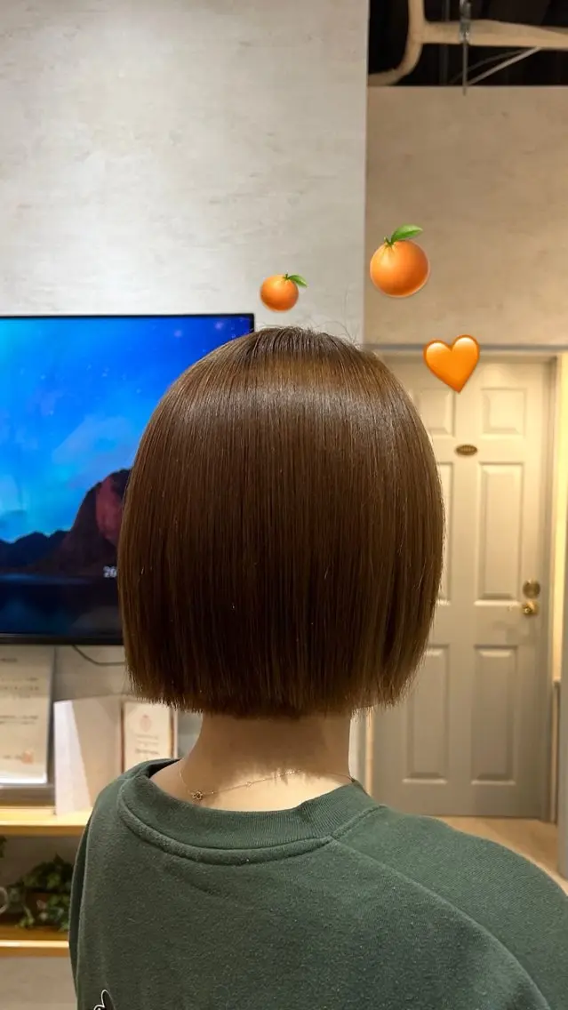 カラー ブリーチ ダブルカラー ブリーチなしカラー 岡田 はるのヘアスタイル