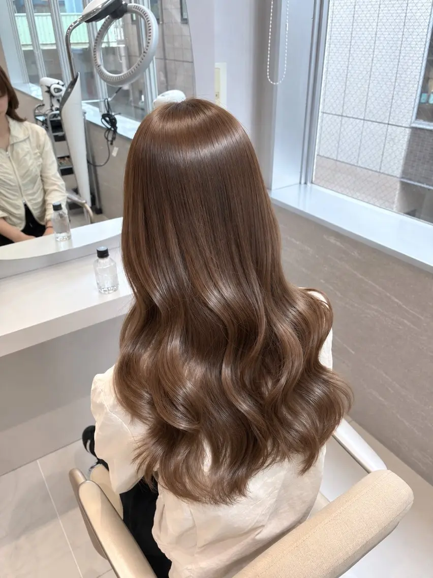 レディースも大歓迎💕💭【艶々カラー➕髪質改善トリートメント】巻仕上げもできます!!の写真