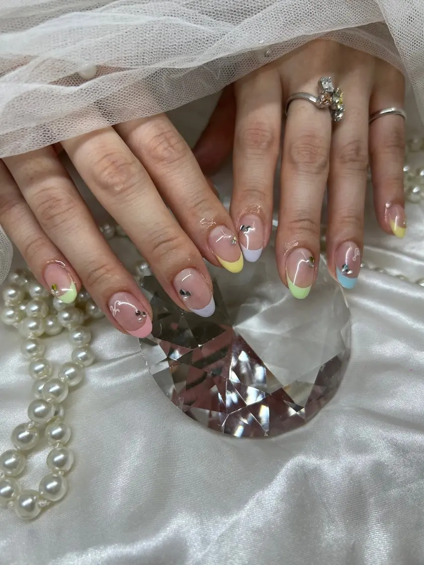 ミディアム ハンドネイル Ange Nailistのネイルデザイン