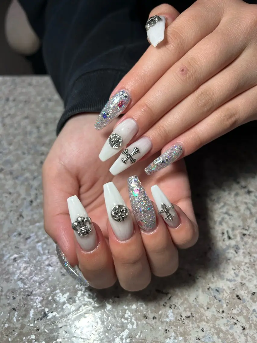 ネイル ハンドネイル nailroom‪ sb‪‪𓈒𓂂𓏸のネイルデザイン