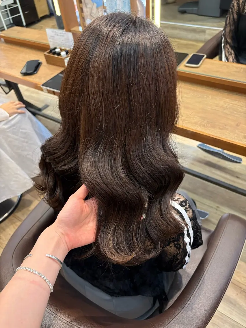 ロング ヘアアレンジ トリートメント 透明感カラー 🧚‍♂️さえのヘアスタイル