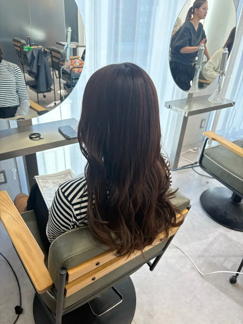 ロング カラー ベージュカラー ブリーチ ブリーチなしカラー 学生 トリートメント 仙台/ベージュ／ 艶カラー／三宅空翔のヘアスタイル