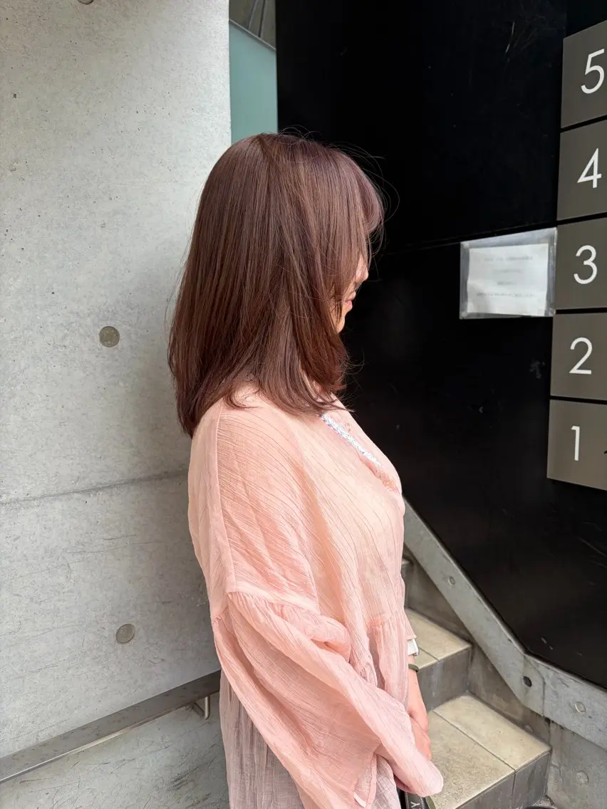 ミディアム カラー ブラウンカラー ピンクカラー ピンクブラウン 川崎 虎次朗のヘアスタイル