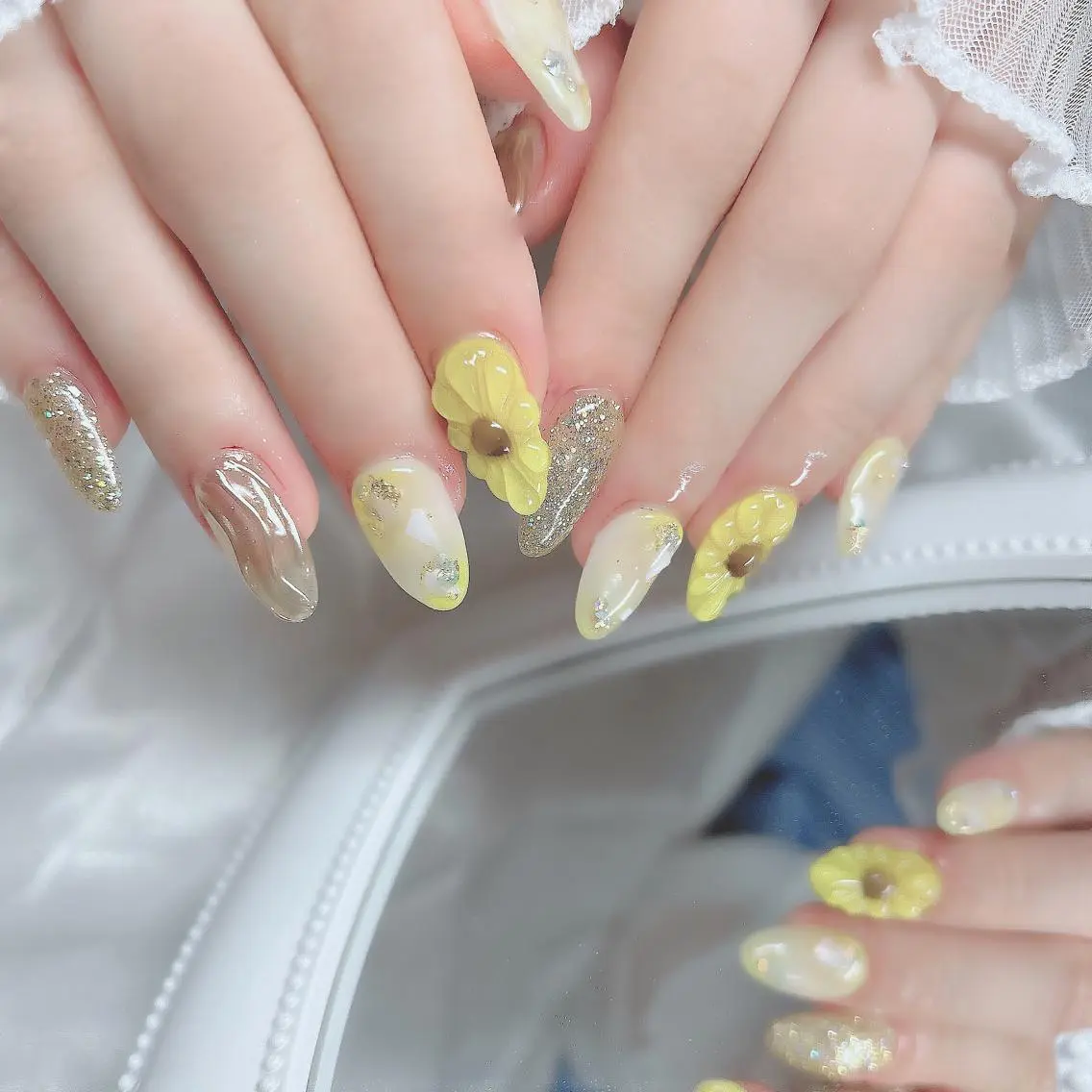 ネイル マツエク・マツパ アイブロウ ワンホンマツエク チークネイル ニュアンスネイル ワンホンネイル ハンドネイル merci nailのネイルデザイン