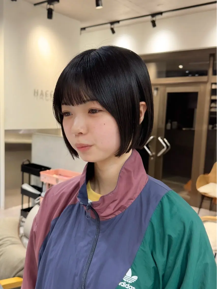 ショート カラー ヘアアレンジ ブリーチ ダブルカラー イヤリングカラー イルミナカラー ブリーチなしカラー 立川レイヤー 透明感カラーaoiのヘアスタイル