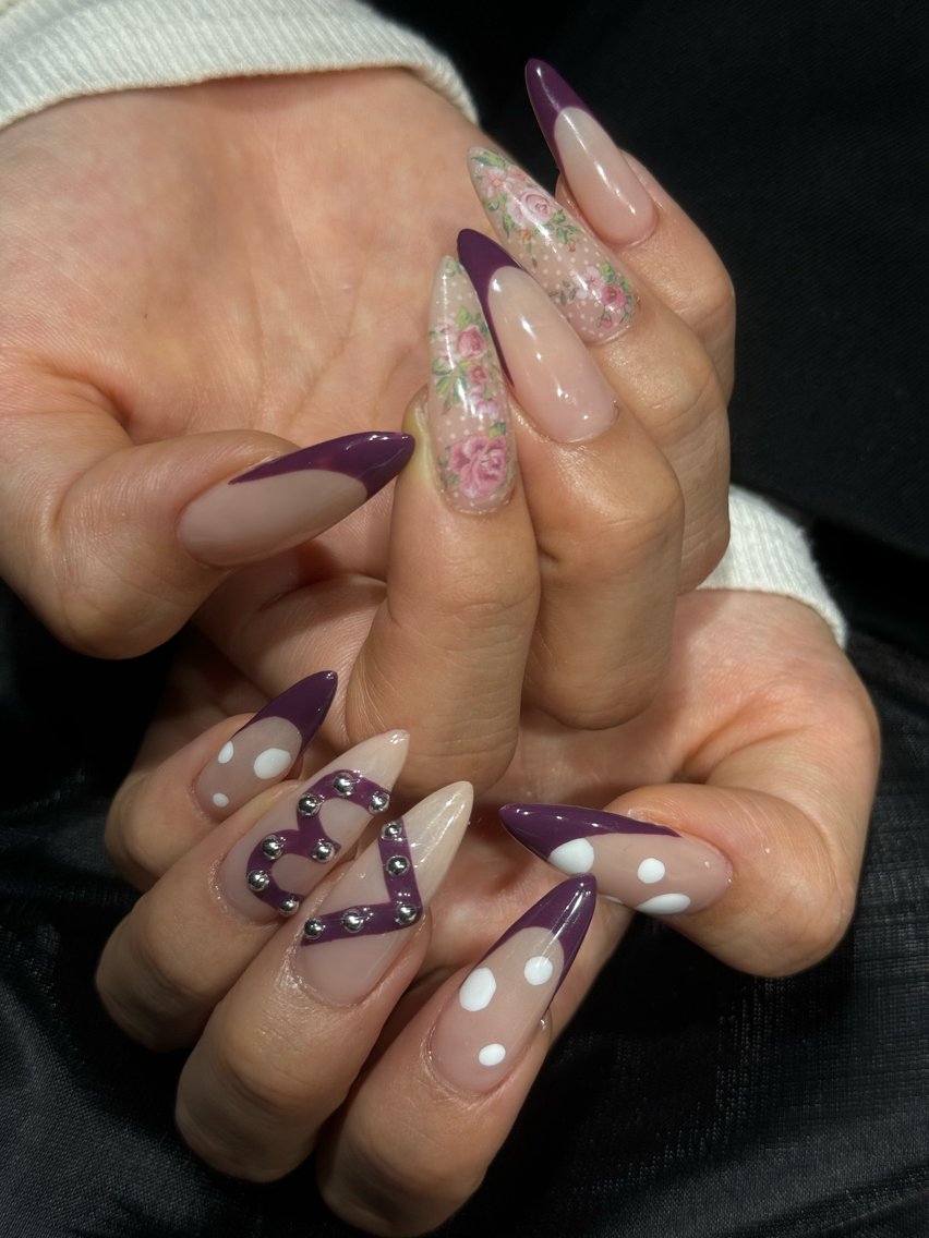ネイル キラキラネイル 韓国ネイル マグネットネイル ワンホンネイル ハンドネイル KOTORA NAILのネイルデザイン