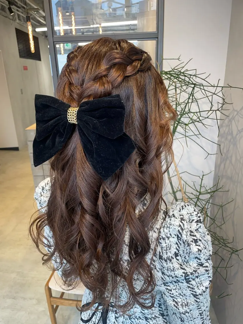 ヘアアレンジ ハーフアップ 透明感カラー✨艶髪 制作🌱山根あゆみのヘアスタイル