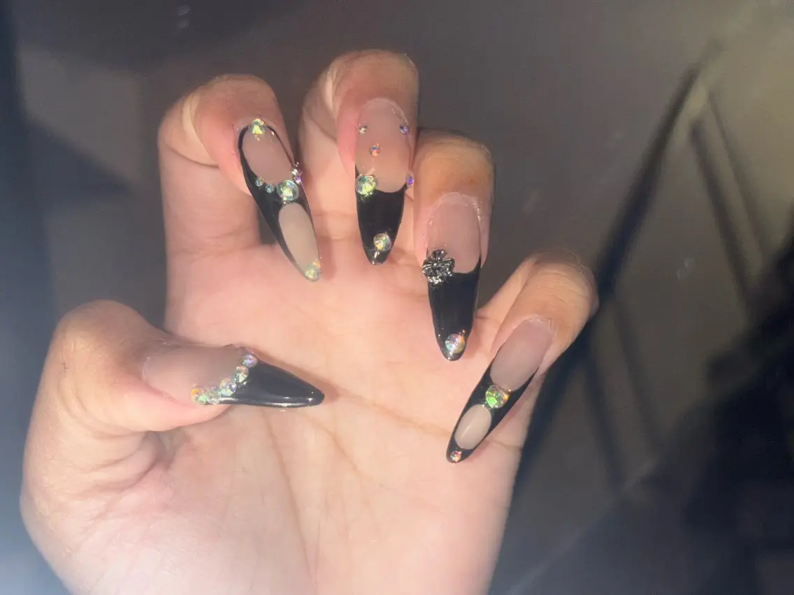 ネイル ハンドネイル 🐬Cxxu° Nail✝️のネイルデザイン