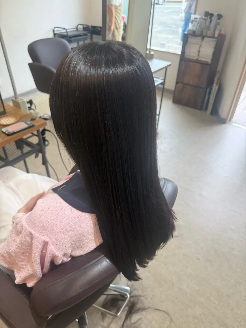 ミディアム カット ヘアカラー トリートメント 透明感カラー🫧 🍒久留米美容室のヘアスタイル