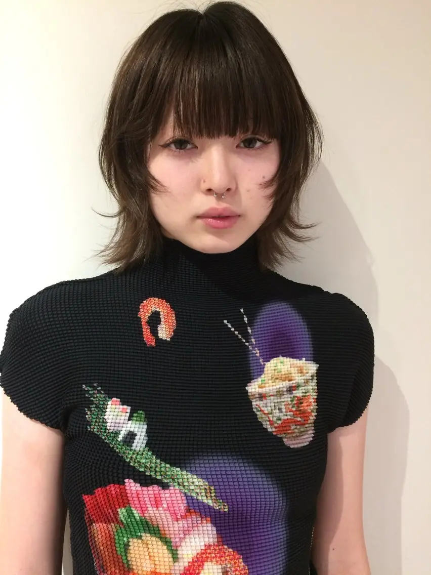 ミディアム ヘアカラー 山田 麻椰のヘアスタイル