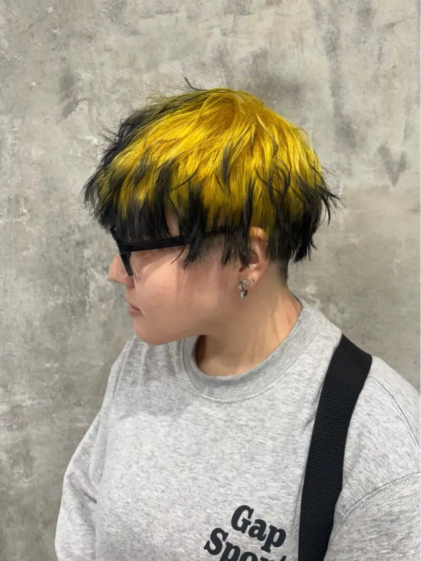 ショート ヘアカラー ショート・ボブ 🌈chinaのヘアスタイル