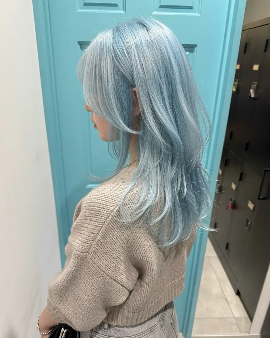 セミロング カラー ヘアアレンジ ハイトーンカラー イルミナカラー 髪質改善 レイヤーカット カット ヘアカラー ハイトーン特化🤍 浦住のヘアスタイル