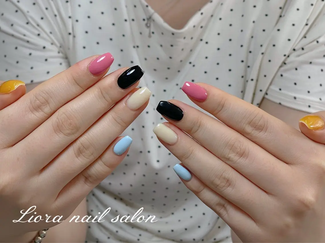 ネイル チークネイル フットネイル フレンチネイル ジェルネイル ガーリー ハンドネイル Liora nailのネイルデザイン