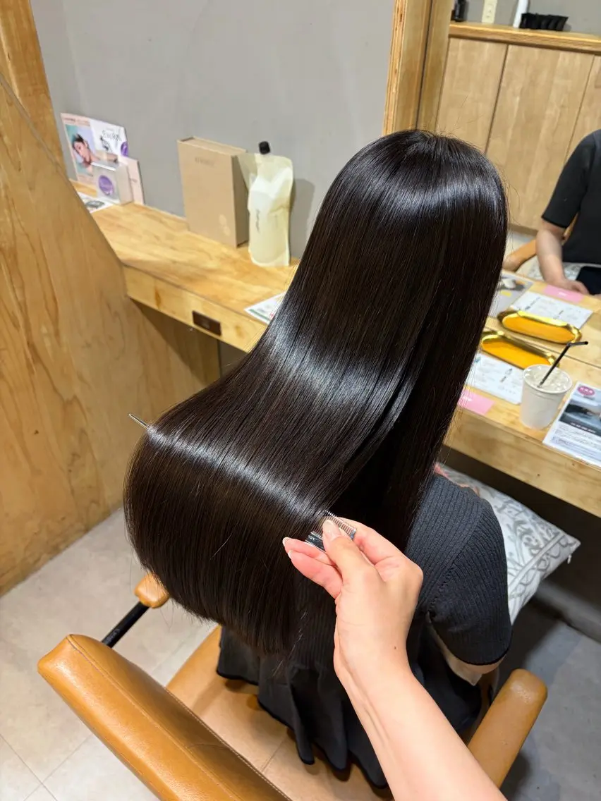 ロング 縮毛矯正 トリートメント ioe元町 yukaのヘアスタイル
