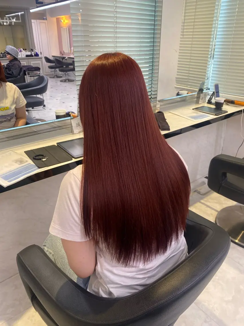 セミロング ヘアカラー トリートメント ヘッドスパ ヘアセット ♥️韓国風透明感 暖色misa♥️のヘアスタイル