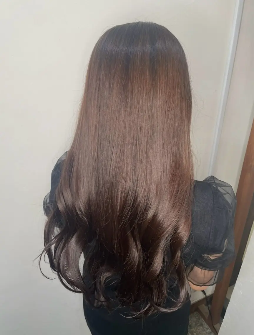 ロング レイヤーカット・水素 松井山手　齊藤　興のヘアスタイル