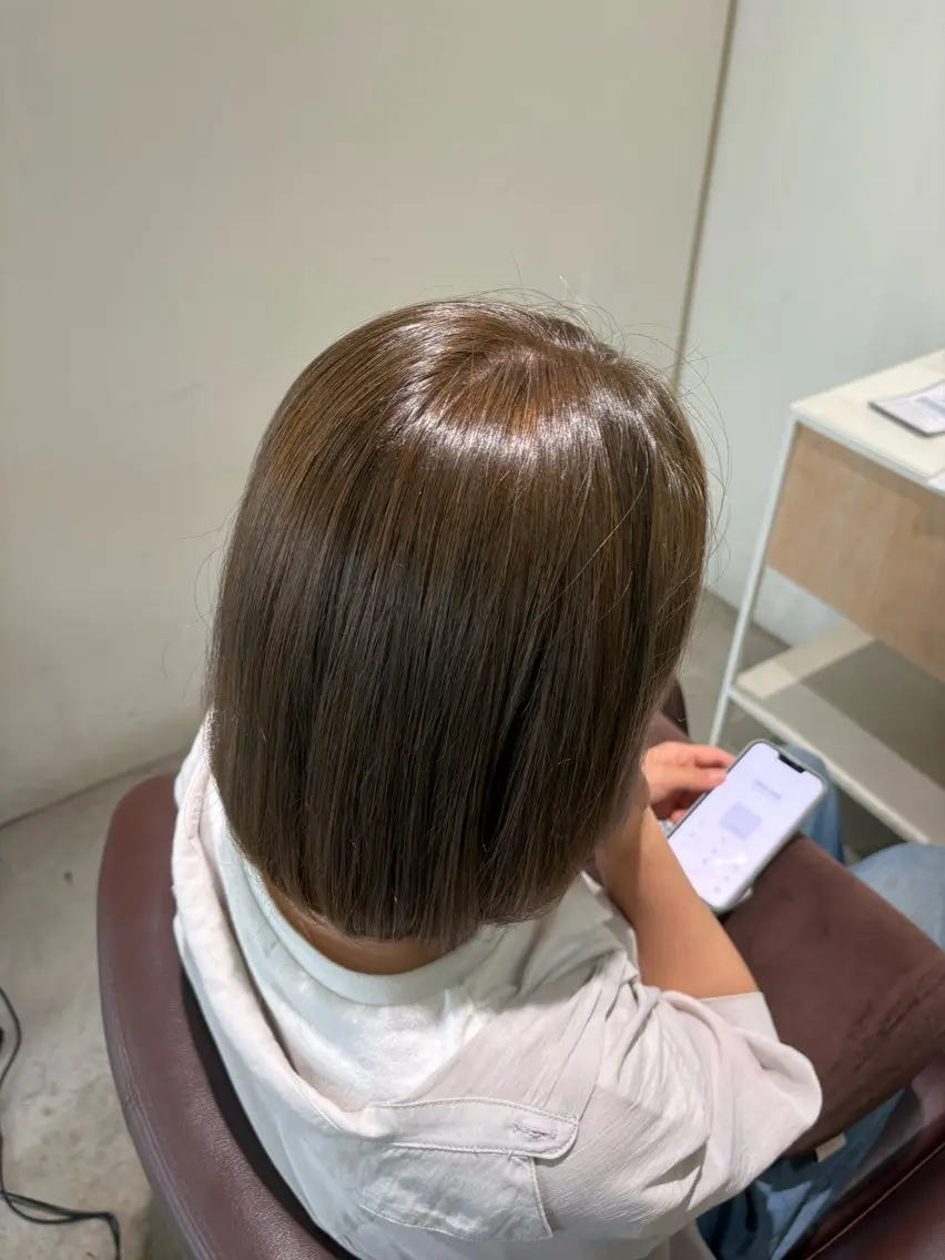カラー オレンジ ヘアカラー 谷口 萌瑛のヘアスタイル