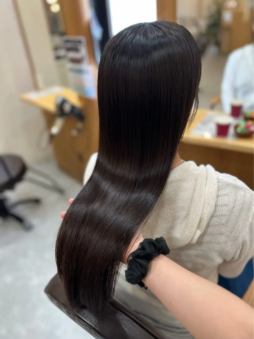 新学期4月に向けて楽にサラサラに‼️【さら艶】コスメ縮毛矯正👩🏻✨の写真