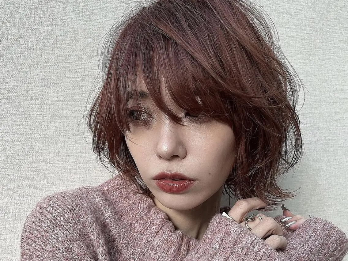 ミディアム カット ヘアカラー トリートメント アヴァンス 広島本通のヘアスタイル